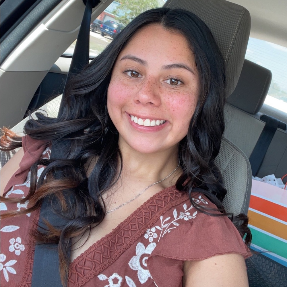 Meet your Posher, Kristina